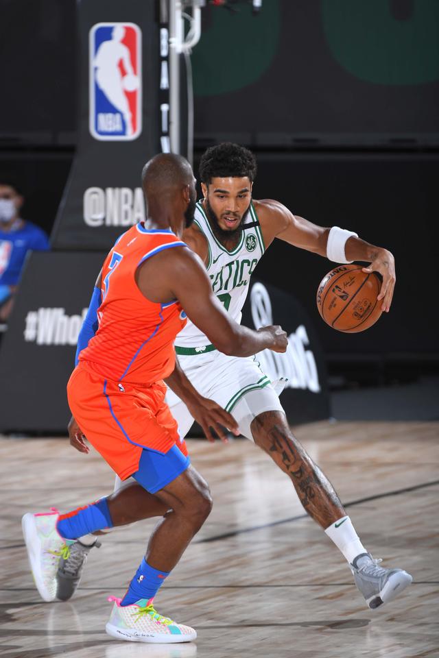 队有着截然 队有着截然